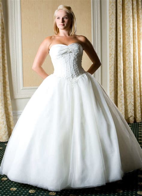Memorable Wedding Pick A Plus Size Wedding Dress That You