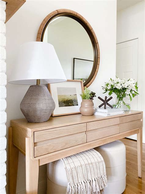 console table decorating ideas   budget  sommer home