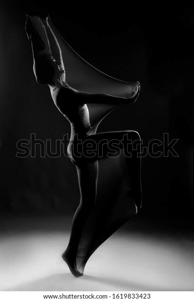 Slim Girl Wearing White Bodysuit Dances Stockfoto 1619833423 Shutterstock