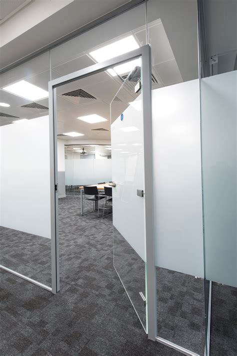 Frameless Glass Doors Komfort