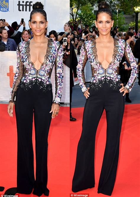 halle berry flashes boobs in low cut jumpsuit ~ welcome to abel s blog
