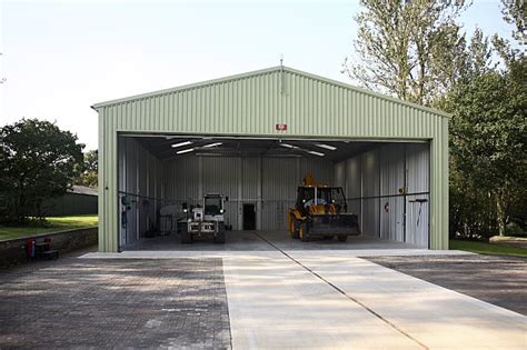 steel aircraft hangar