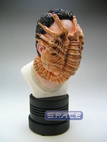 Alien Face Hugger Micro Bust Alien S P A C E Space