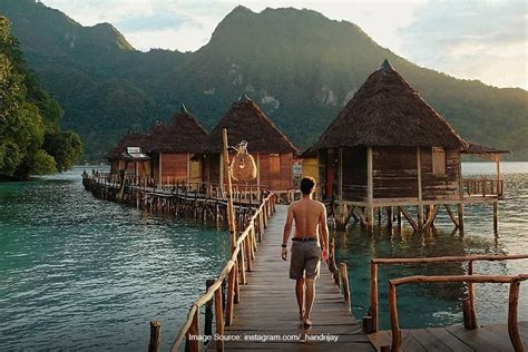 5 Pantai Dengan Panorama Paling Indah Di Maluku Bak Surga Dunia
