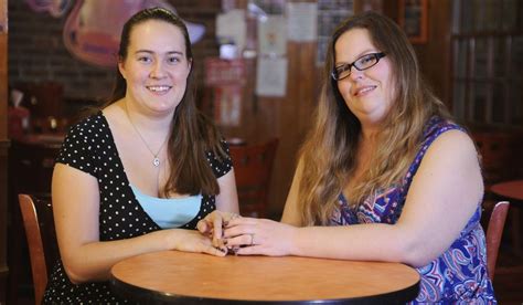 Jennie Mccarthy Left And Melisa Erwin Sit In An Ice Cream Parlor In