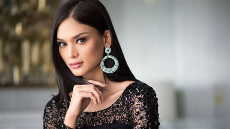 5 things to know about miss universe ph pia wurtzbach