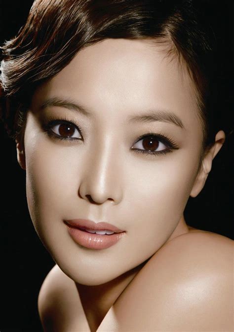 picture in 2019 celebrity beauties kim hee sun korean beauty beauty hacks acne