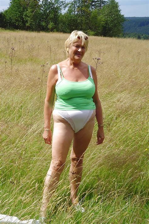granny nude outdoor pics anal 2017 benbartlettca