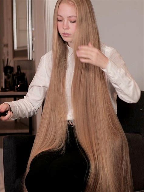 video sara s very long hair brushing in 2020 long hair