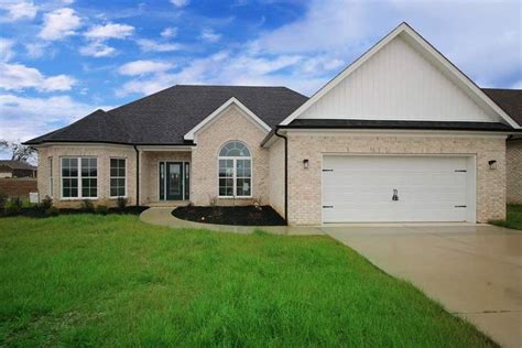 bowling green homes  sale bowling green great rooms cathedral ceiling