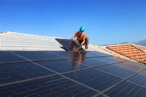 zonnepanelen op dak rutherm installatie techniek