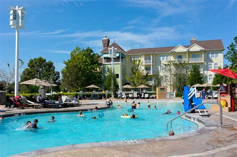 top  reasons  stay  disneys saratoga springs resort  spa