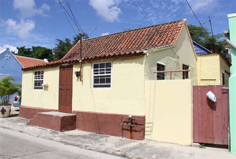 curacaostraat  curacao monuments