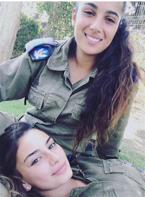 lesbian israeli army girls nude photos