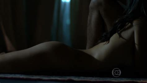 Nude Video Celebs Alessandra Ambrosio Nude Verdades Secretas S01e01