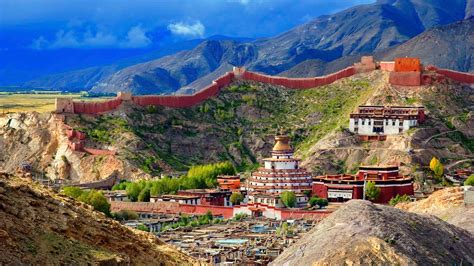 discover nepal tibet  day himalayan   kathmandu unesco world