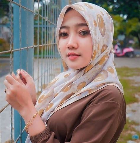 Gadis Aceh Banda Aceh