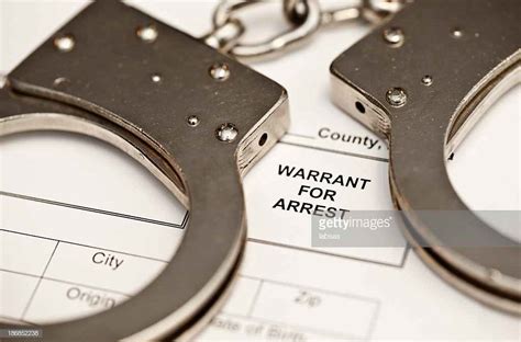 I Have A Warrant For My Arrest What Do I Do Rockett Law Office