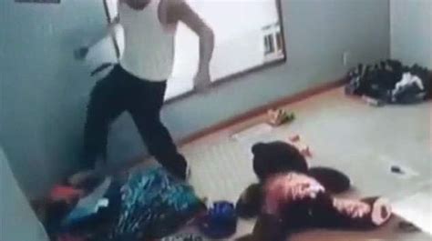 video shows tennessee father beating and kicking his six year old son for bad behavior in school