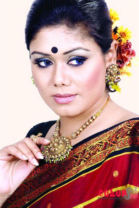 bangladeshi tv anchor farzana brownia celebsee