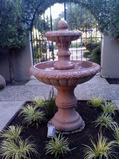 small courtyard fountain ideas  outdoor fountain ideas     garden fountain