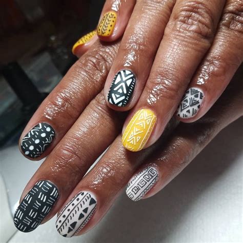 This African Print–inspired Nail Art Captures The Spirit Of The