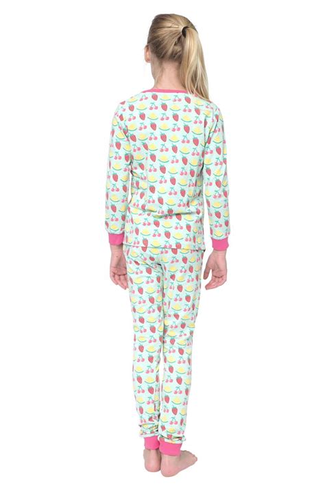 prachtige groene kinderpyjama met een kleurrijk design van fruit katoen happy pyjamas