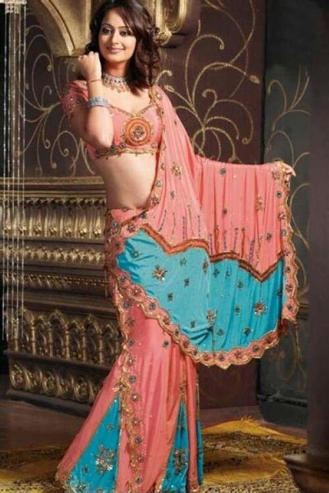 205 Best Sexy Sarees Images On Pinterest India Fashion Indian And