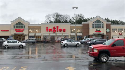 ingles markets adjusting store hours  close   pm   notice  provide time