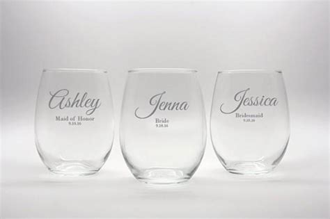 engraved personalized stemless wine glass bridal party bride bridesmaid maid  honor oz