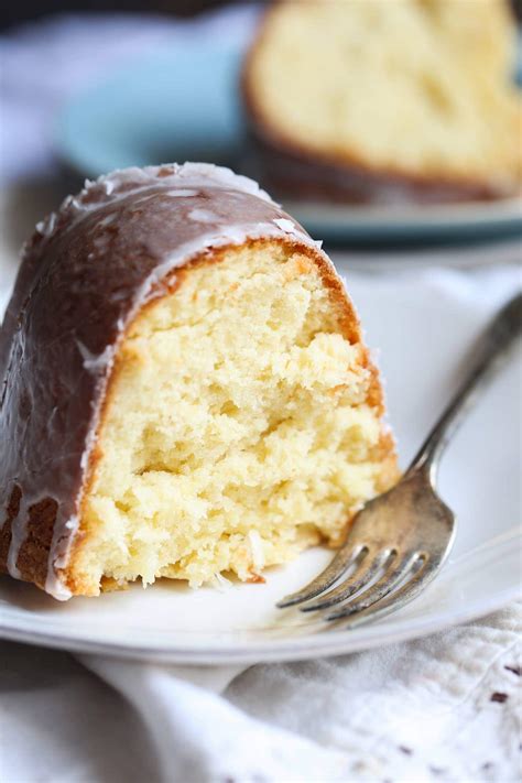 coconut cream cheese pound cake easy pound cake dessert recipe