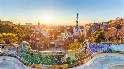 park guell  skip   guided  dotravel