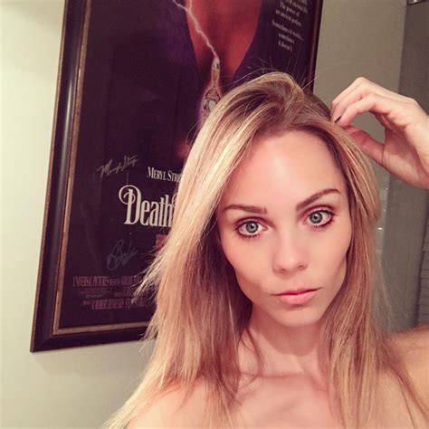 laura vandervoort nude and sexy 46 photos the fappening