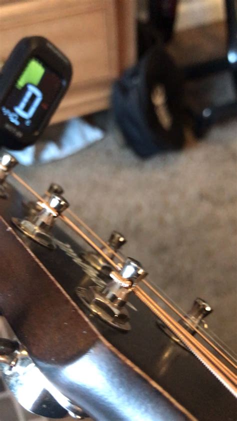 major buzzing problem  changed  strings    buzzing  played
