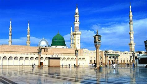 Eid Al Fitr 2019 Mosques That Host World S Largest Eid