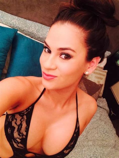 these beautiful girls have no problem showing off their gorgeous cleavage 59 pics