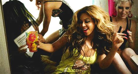 Beyonce Party S Find And Share On Giphy