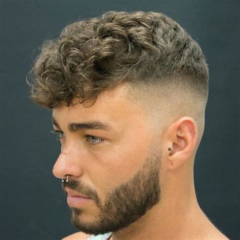Mens Low Fade Haircut Styles 15 Best Low Fade Haircuts For Men