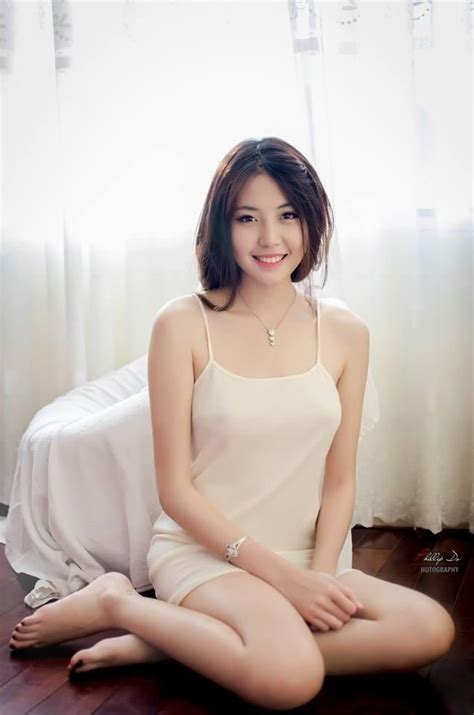 123 best asian feet i love images on pinterest asian beauty beautiful women and asian guys