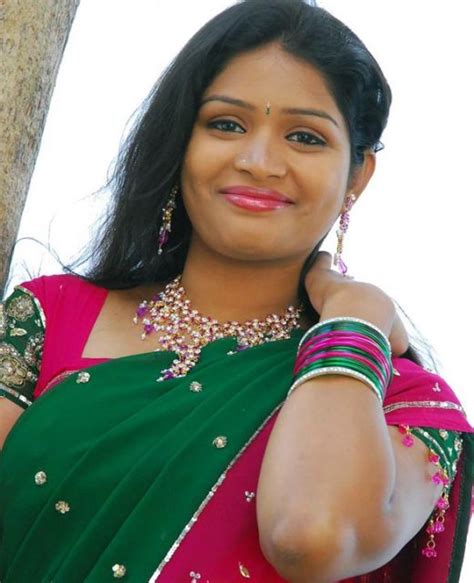 tamil hot aunties pictures wallpaper ~ beautiful girls photos