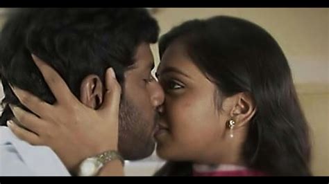 Vishal Lakshmi Menon Lip Lock Scene Youtube