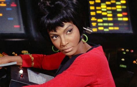 Nichelle Nichols Star Trek S Original Uhura Turns 87