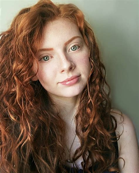 ️ redhead beauty ️ red hair green eyes beautiful red hair