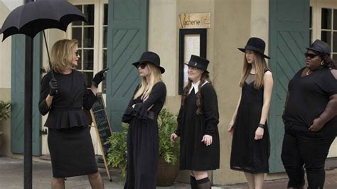 american horror story coven ¿una serie independiente