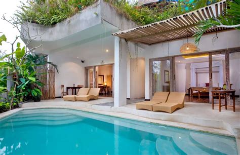 bedroom pool villa  mansion