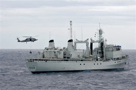 tows canadian navy ship  hawaii  fire nbc news