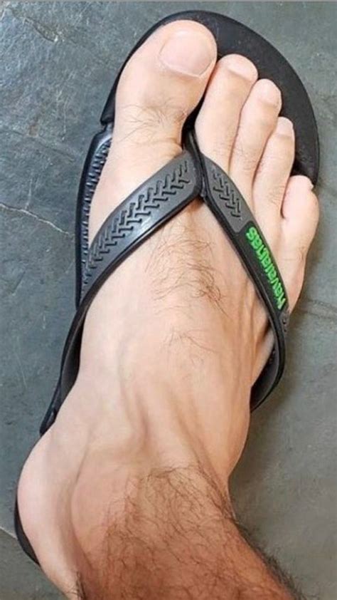 Pin By Joel Quinones On Manly Feet In 2020 Mens Flip Flops Barefoot