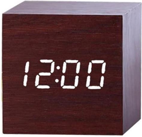 houten wekker kubus bruin digitale wekker thermometer dimbaar cube klok bol