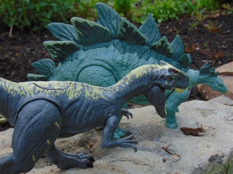 Allosaurus Roarivores Jurassic World Fallen Kingdom By