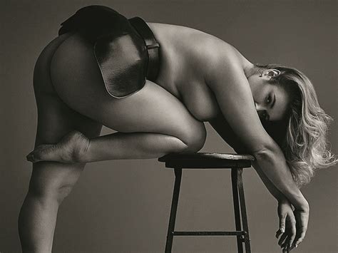 leaked instagram model hunter mcgrady nude [uncensored pics ]